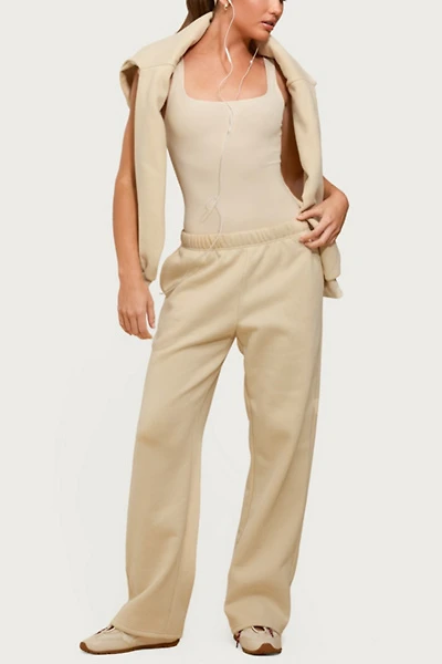 Edikted Liona Square Neck Bodysuit