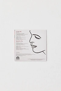 Sixpence None The Richer - Kiss Me / Perfect Day UO Exclusive 7-inch Single