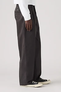 Levi's® Pleated Loose Fit Chinos