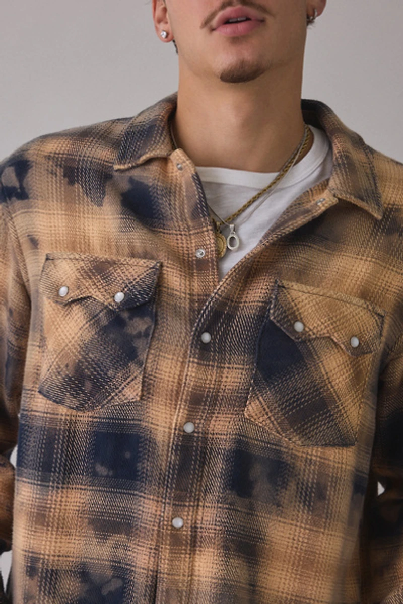 Levi’s® Washed Plaid Boxy Fit Western Snap Front Long Sleeve Shirt