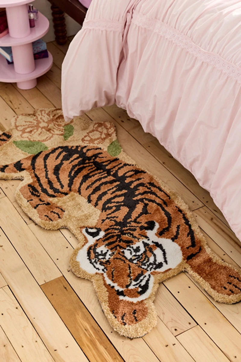 Tiger Shaped Knitted Rug