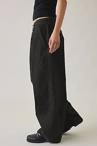 BDG Jax Pinstripe Pleated Cocoon Low-Rise Jeans