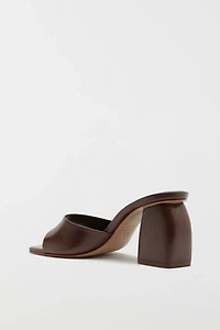 Schutz Leena Mule Heel