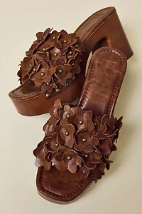 Frye & Co Wylie Flower Platform Slide Sandals