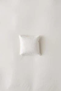 Feather Down Blend Pillow Insert Set