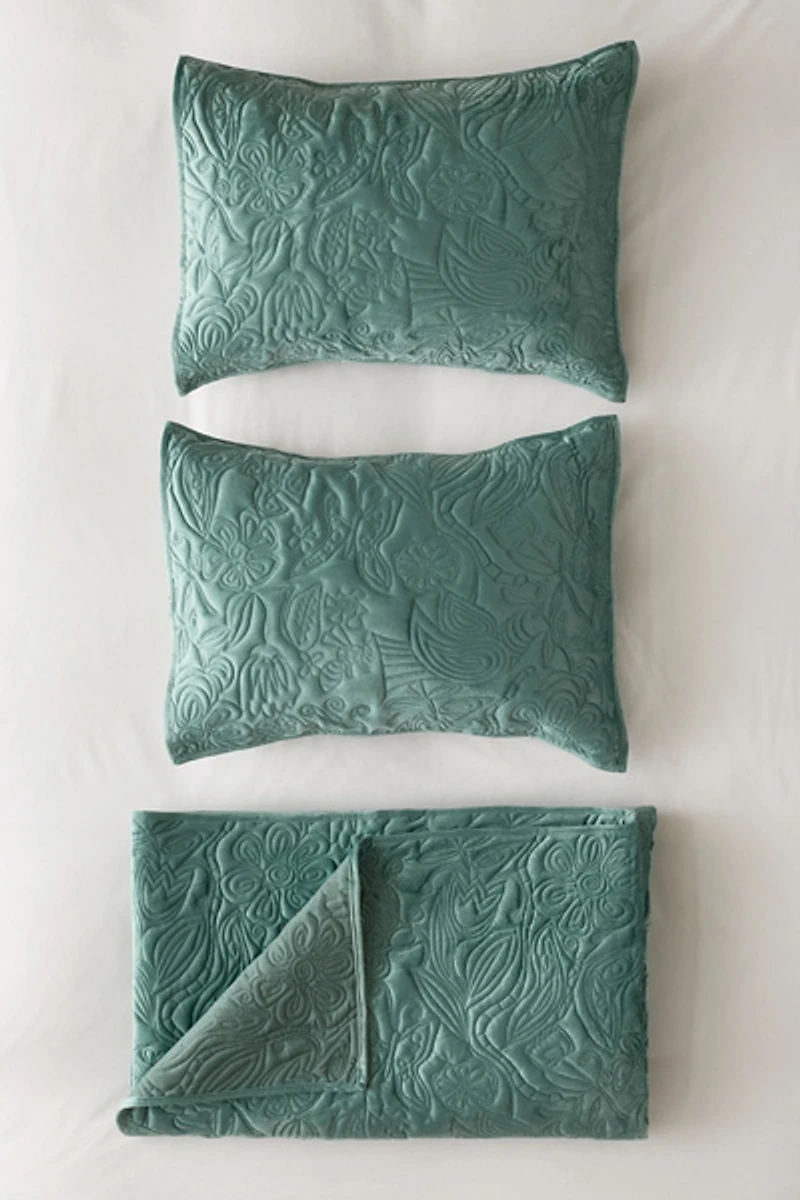 Jungalow By Justina Blakeney Secret Garden Velvet Quilt Set