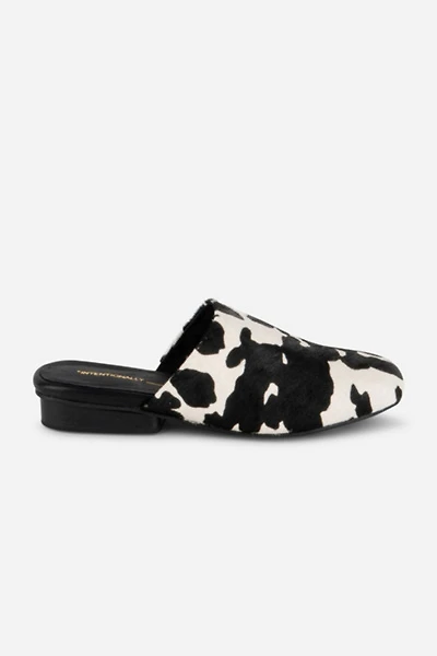 Intentionally Blank Touch Cowhide Slip On