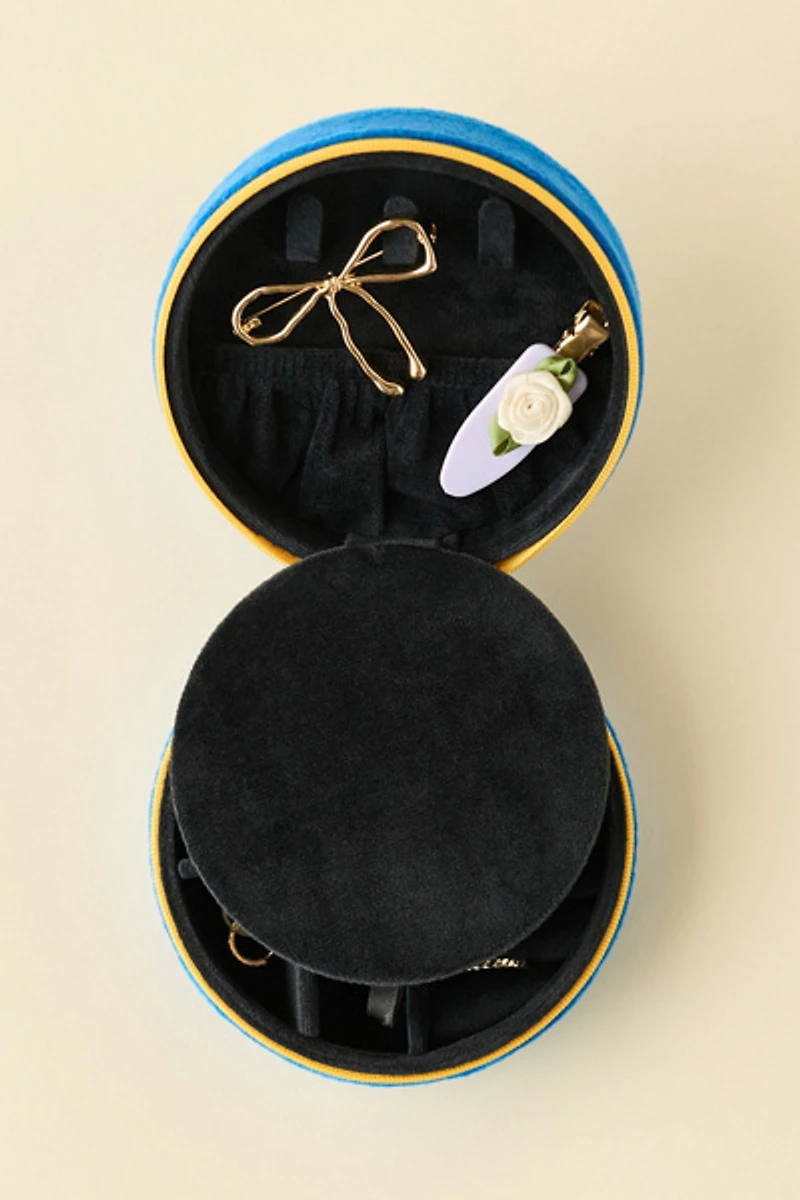Caviar Embroidered Velvet Jewelry Case