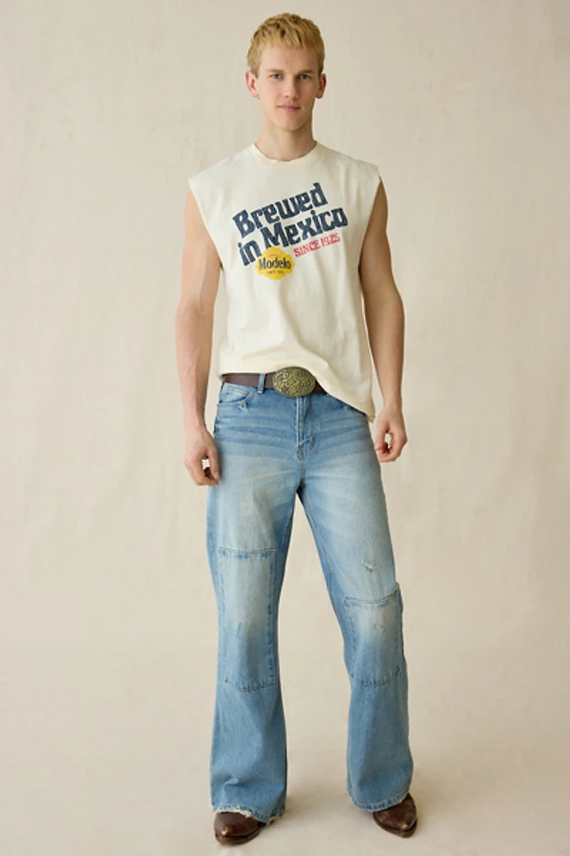 Modelo Made Mexico Graphic Muscle Tee