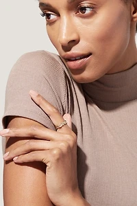 Ana Luisa Chloe Band Ring
