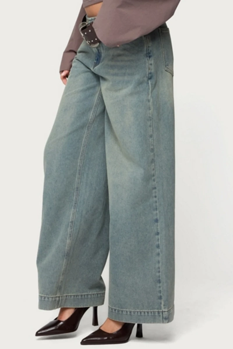 Edikted Saffie No Waistaband Low Rise Baggy Jean