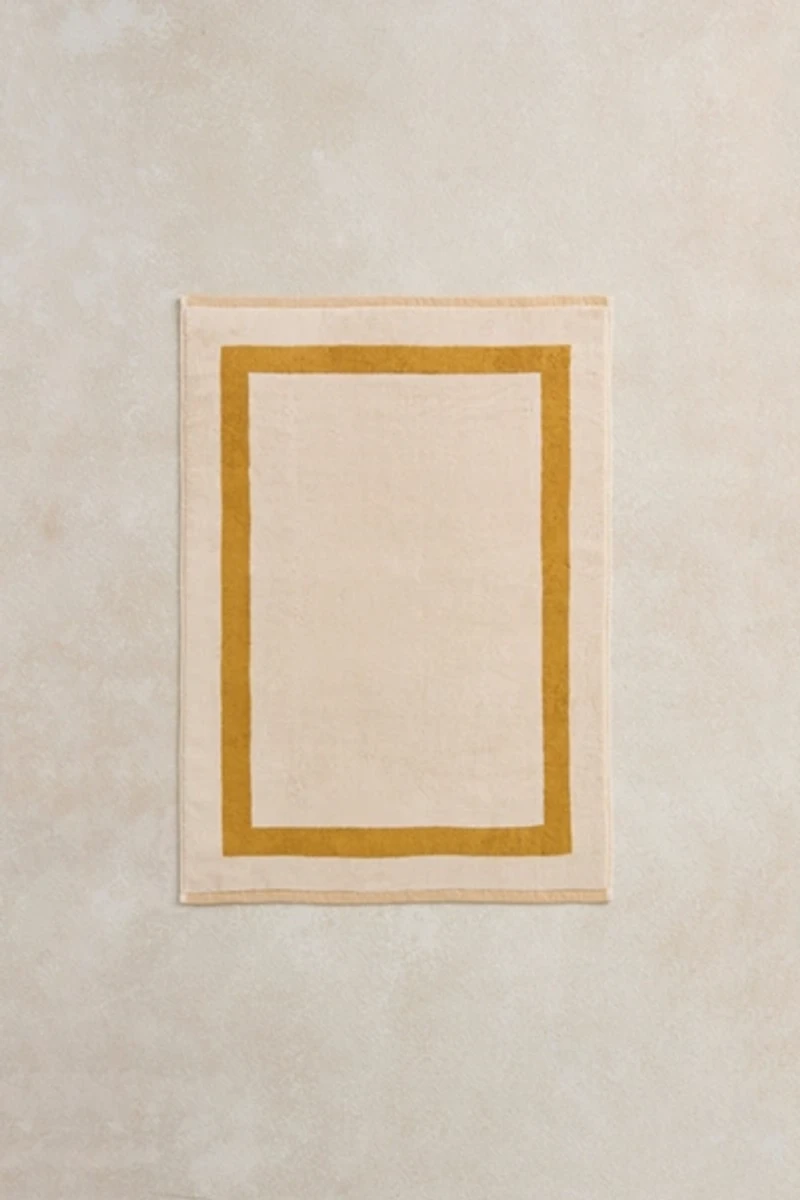 Bed Threads Two-Toned Bath Mat