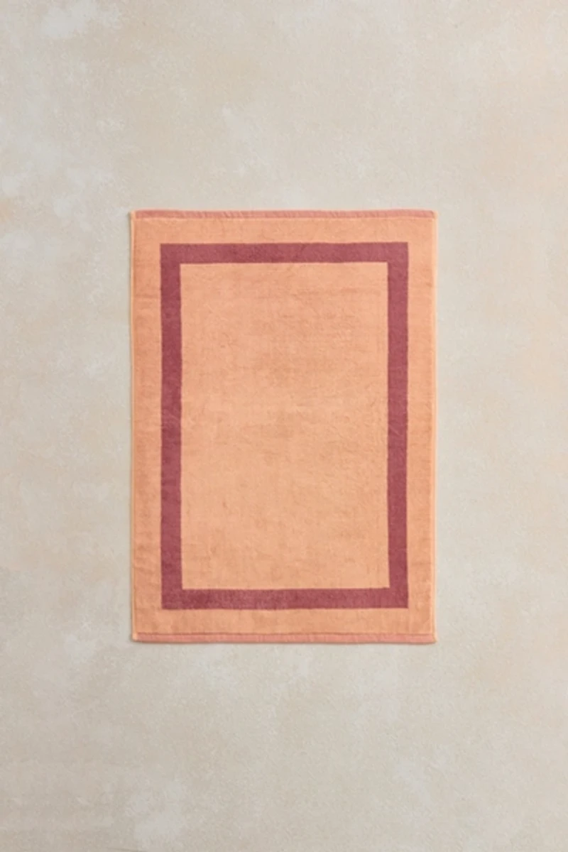 Bed Threads Two-Toned Bath Mat