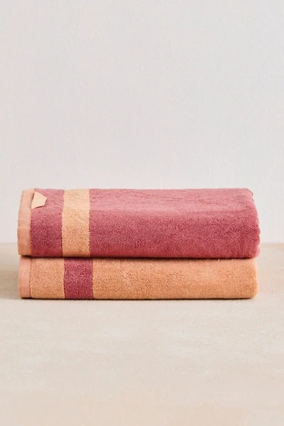 Bed Threads Two-Toned Bath Towels Set