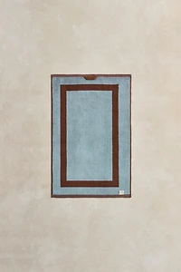 Bed Threads Two-Toned Hand Towel