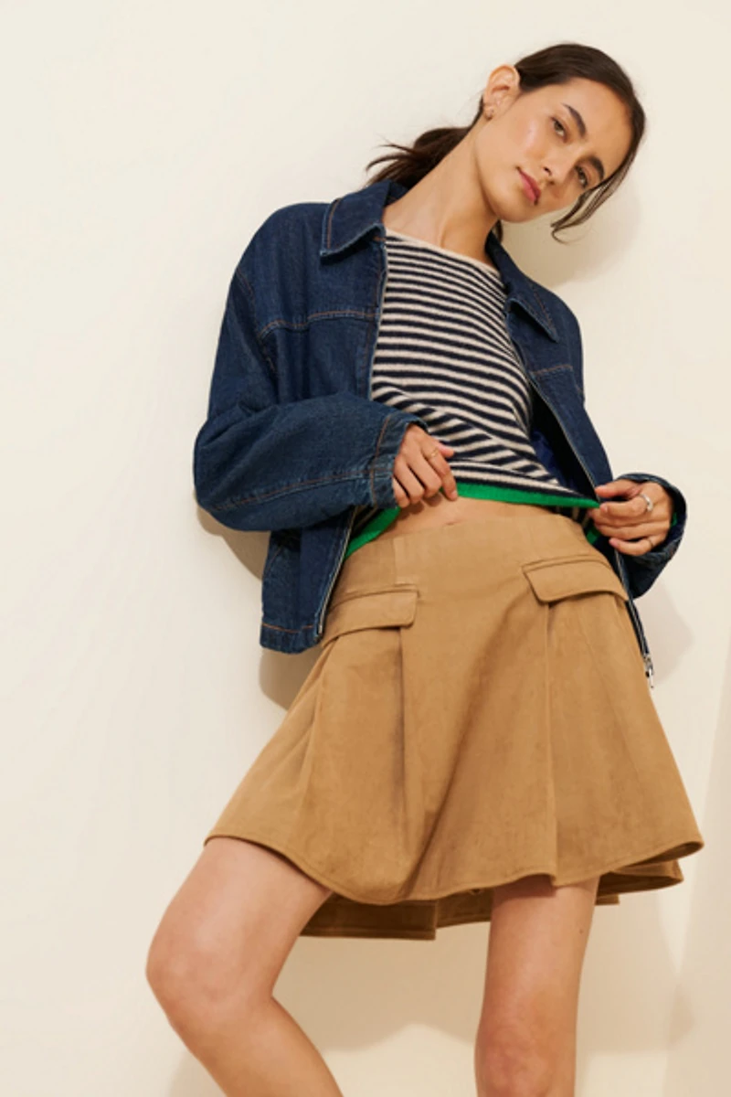 4SI3NNA Vegan Suede Mini Skirt