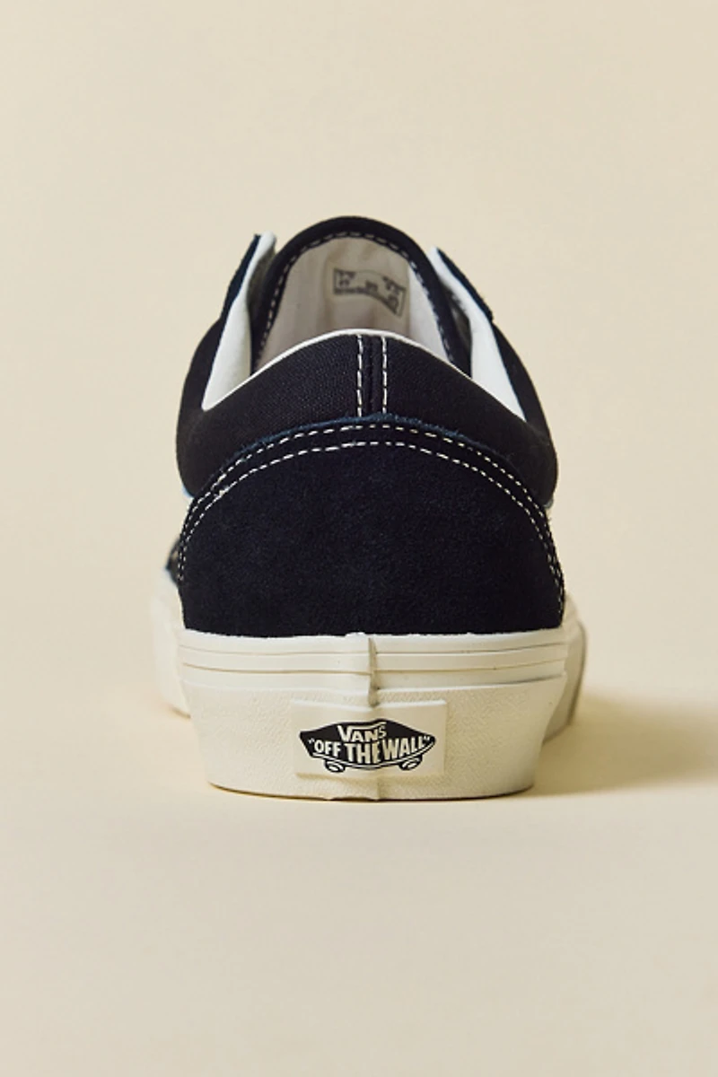 Vans Women's Old Skool Floral Embroidery Sneaker