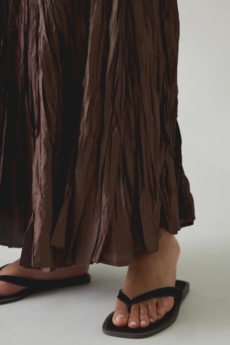 Kimchi Blue Whirlpool Crinkle Low-Rise Maxi Skirt