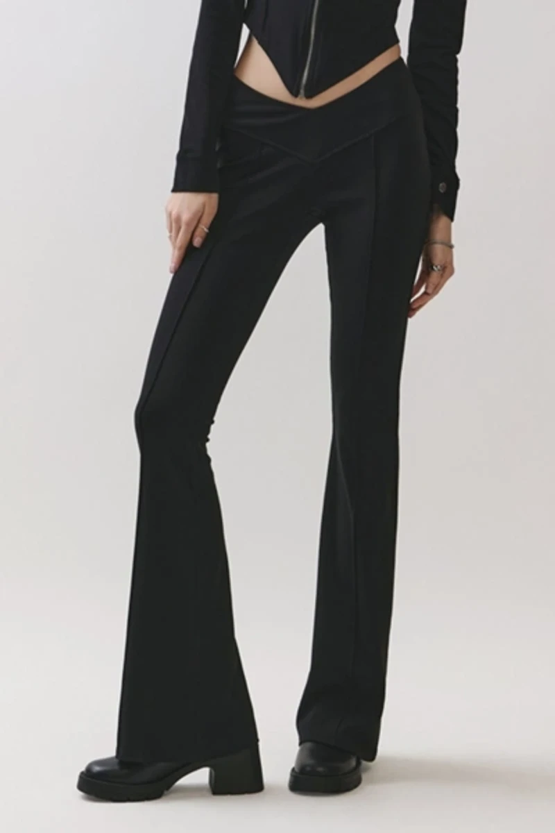 Personal Code Kimi V-cut Flared Pants