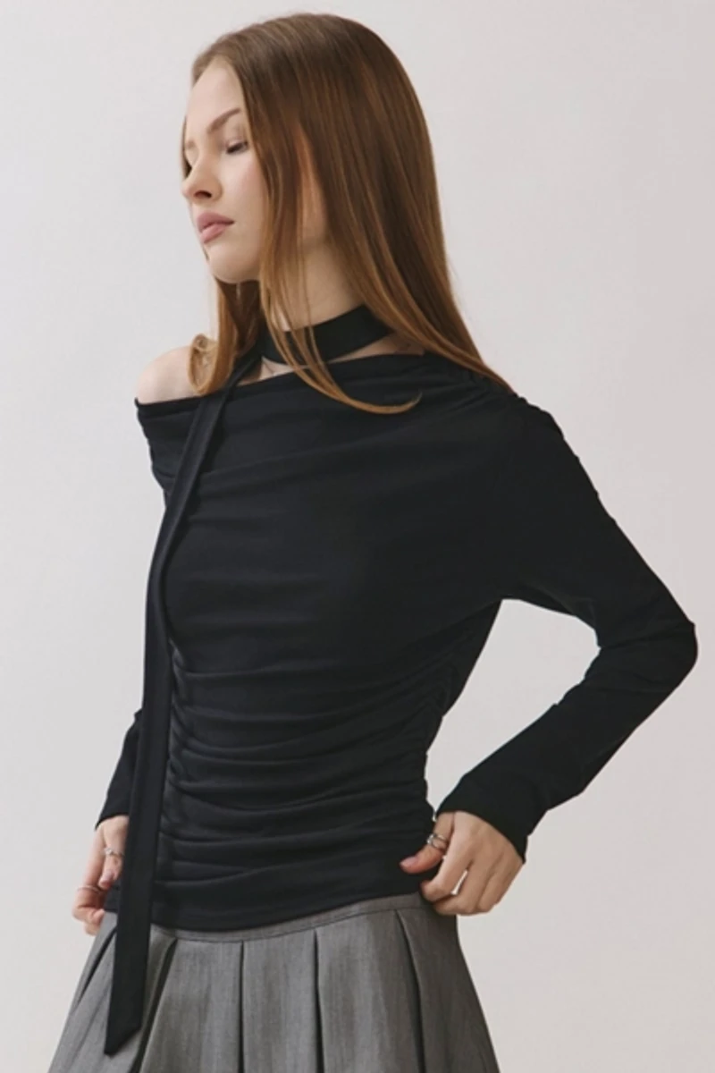 Personal Code Natalie Ruched Off The Shoulder Top With Scarf