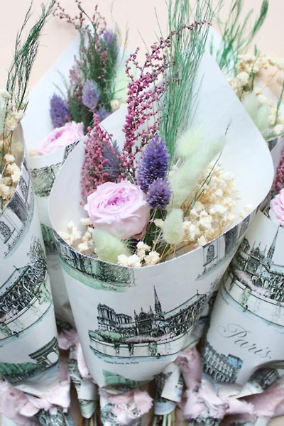 Roxanne’s Dried Flowers Petite Paris Bouquet