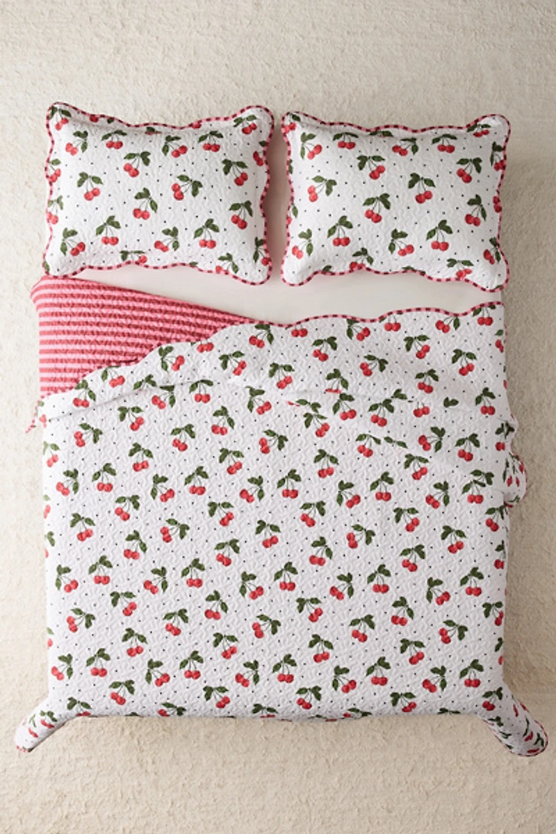 Cherry & Striped Patterned Scalloped Reversible Quilt Set