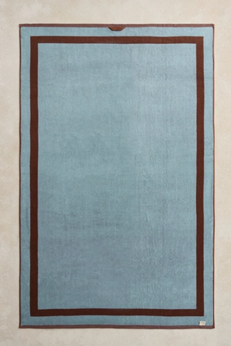 Bed Threads Two-Toned Bath Sheet