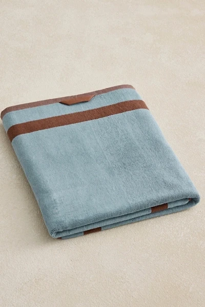 Bed Threads Two-Toned Bath Sheet