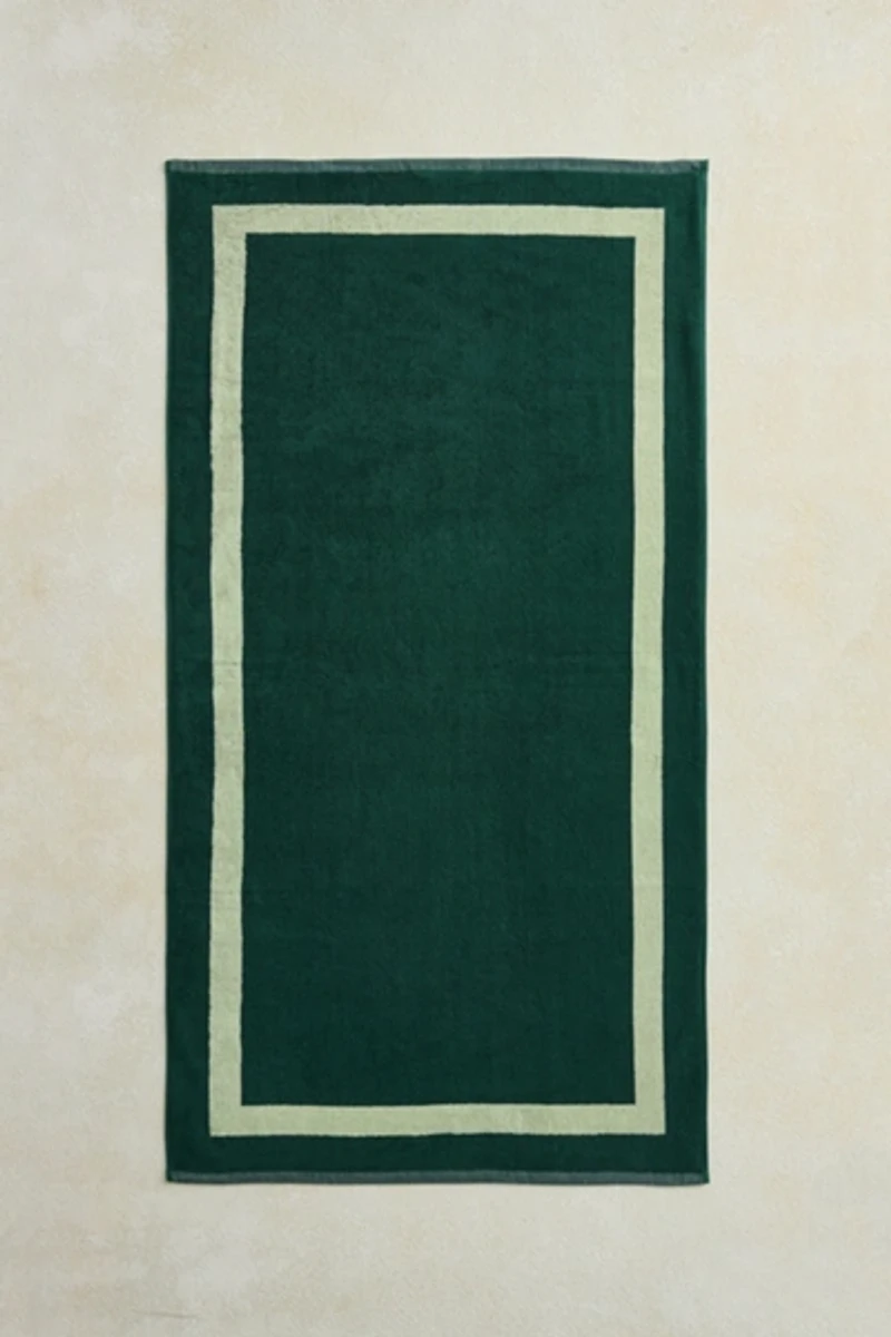 Bed Threads Two-Toned Bath Towel