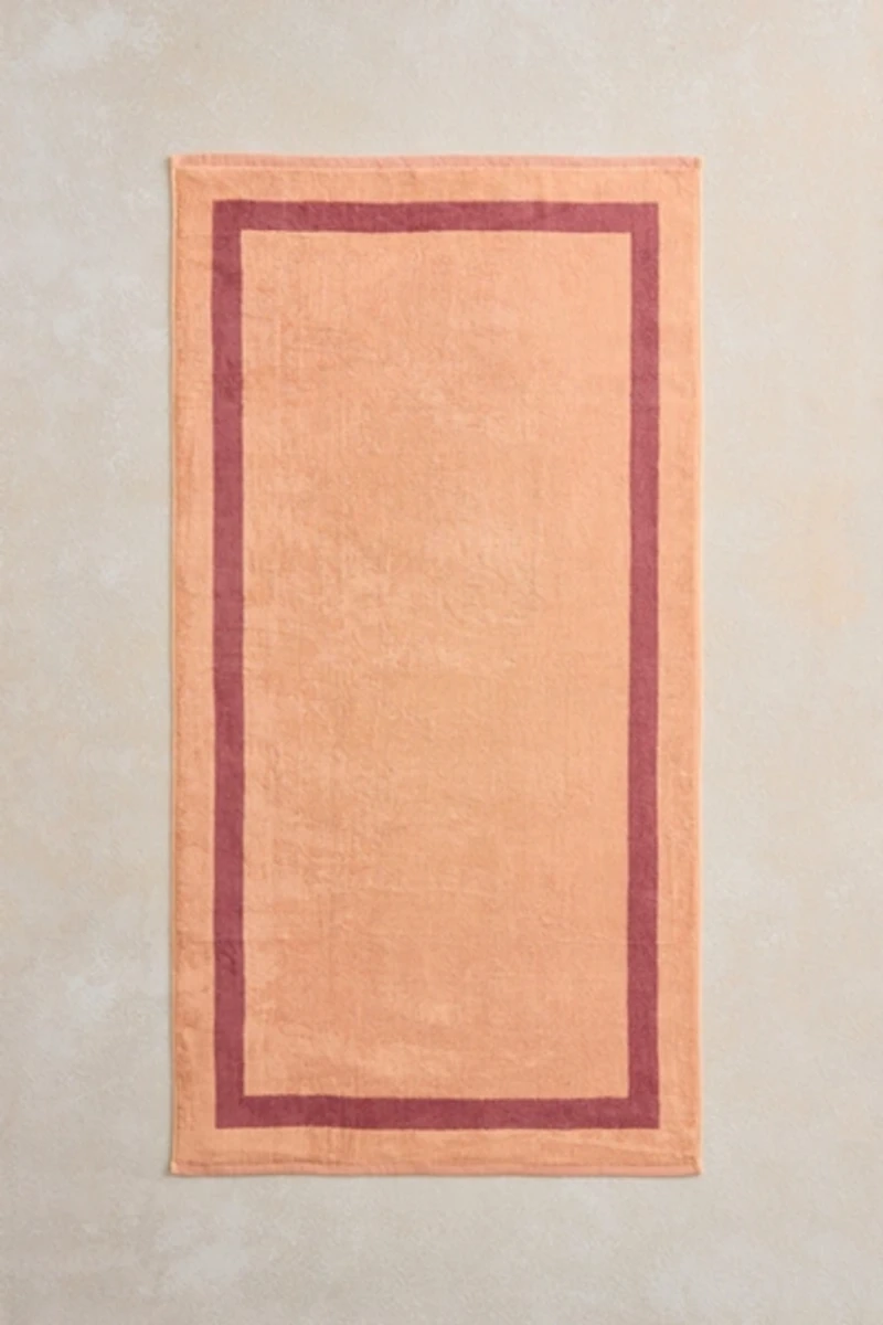 Bed Threads Two-Toned Bath Towel