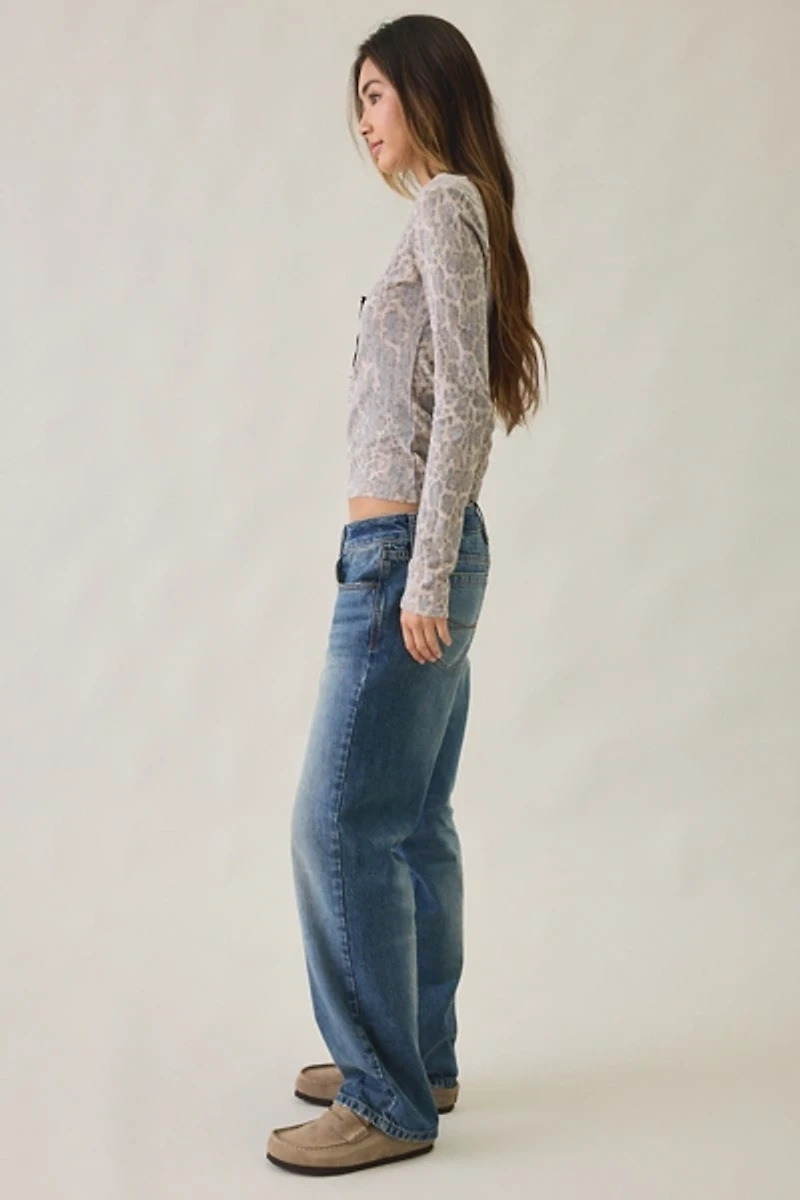 BDG Alto Ultimate Low-Rise Straight Jeans