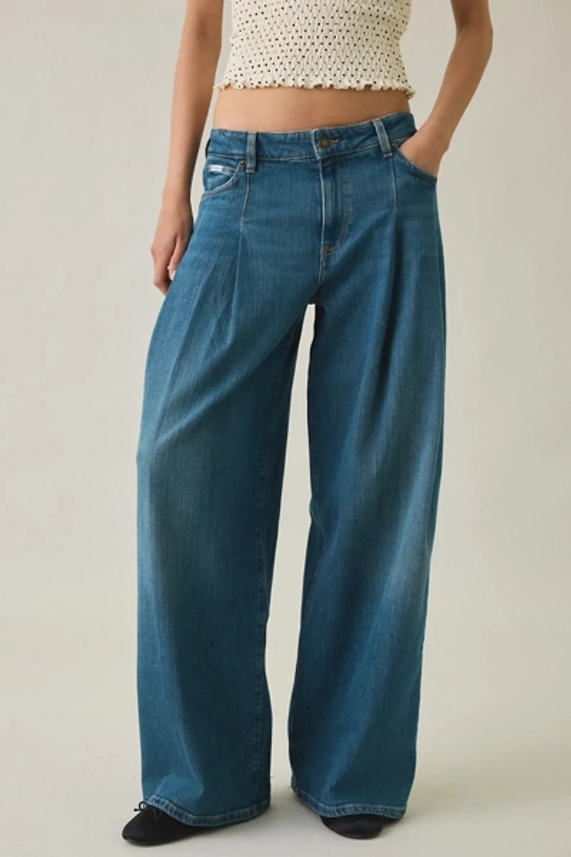 GUESS Jeans Pleated Extra Wide-Leg