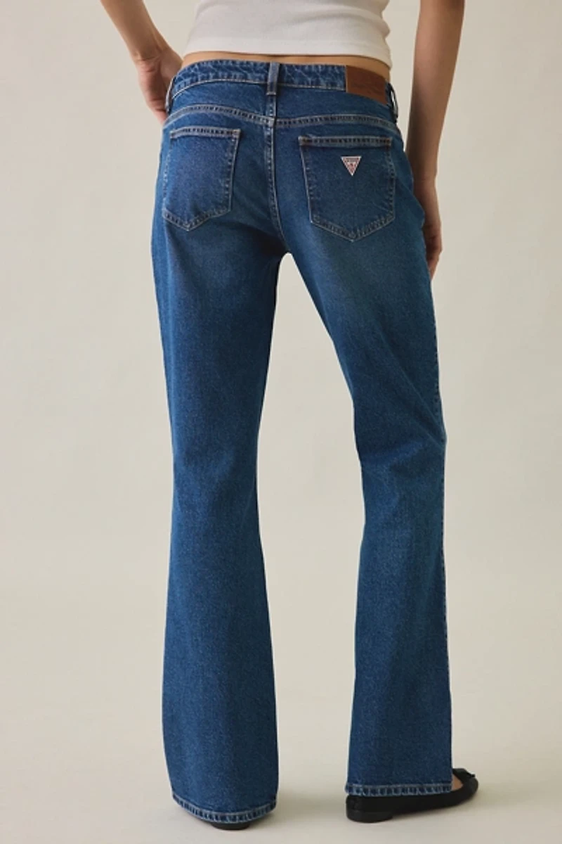 GUESS Jeans G09 Mid-Rise Bootcut