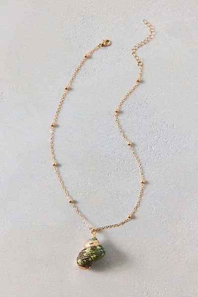 Gilded Shell Pendant Necklace