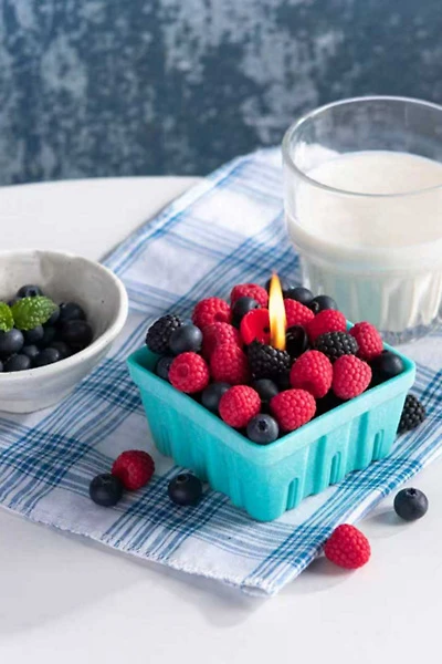 Southlake Gifts Berry Basket Candle