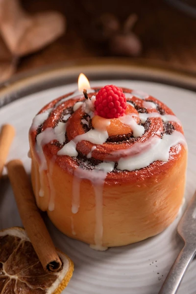 Southlake Gifts Cinnamon Roll Candle With Raspberry Topper And Frosting