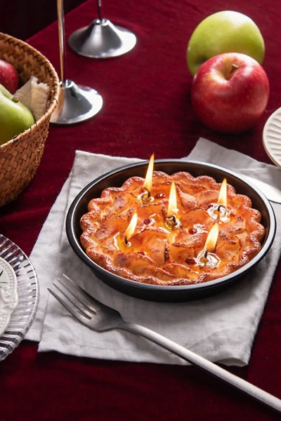 Southlake Gifts Apple Pie Candle