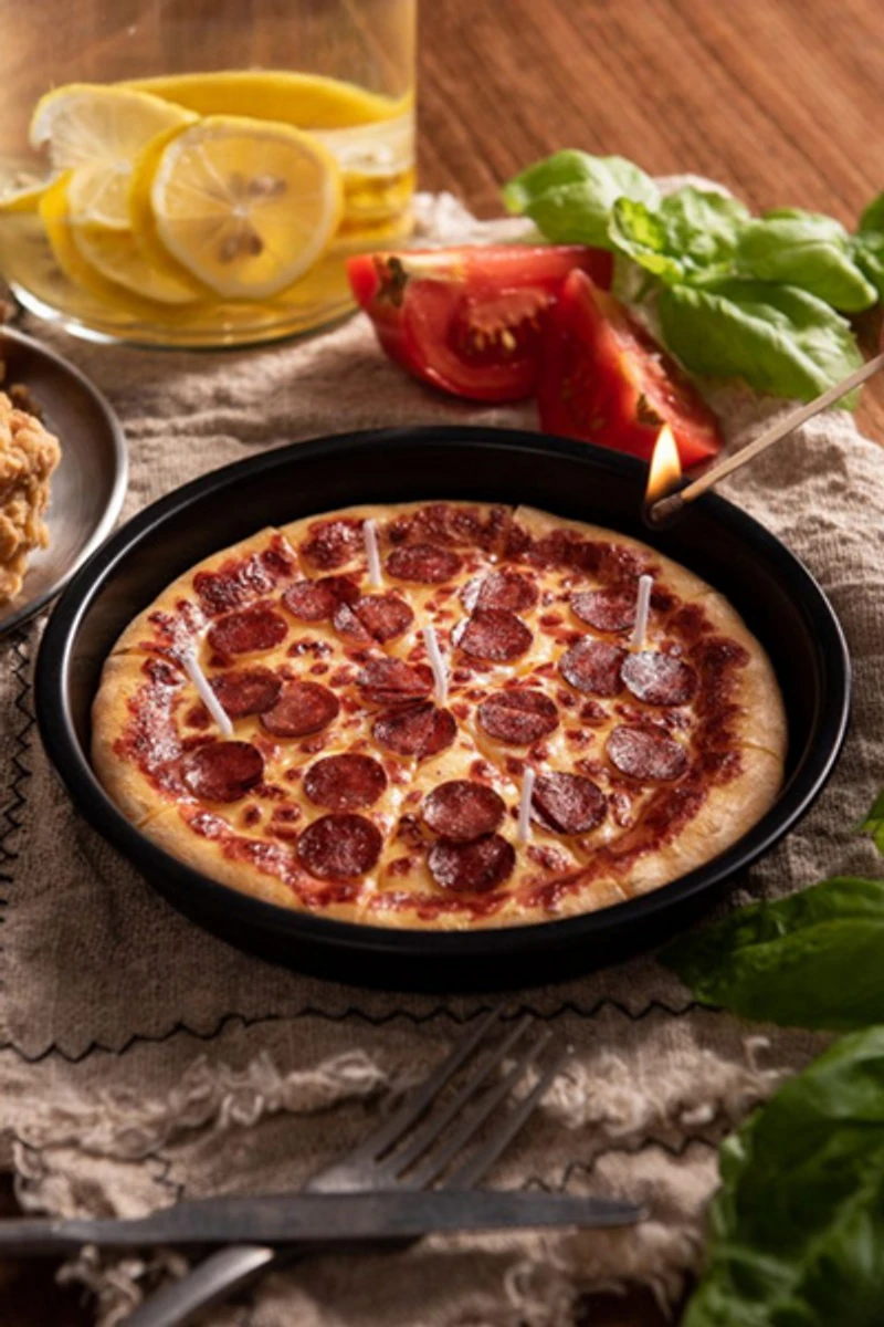 Southlake Gifts Pepperoni Pizza Candle