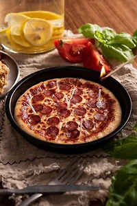 Southlake Gifts Pepperoni Pizza Candle