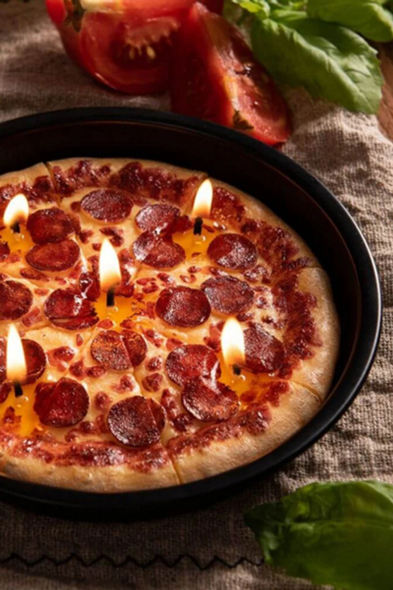 Southlake Gifts Pepperoni Pizza Candle