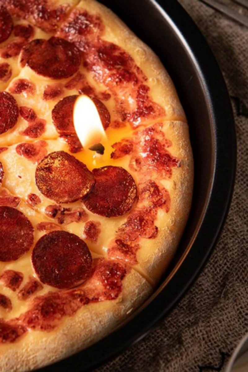 Southlake Gifts Pepperoni Pizza Candle