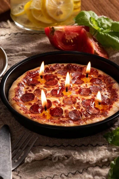 Southlake Gifts Pepperoni Pizza Candle