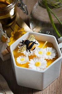 Southlake Gifts Daisy Beehive Candle Bowl