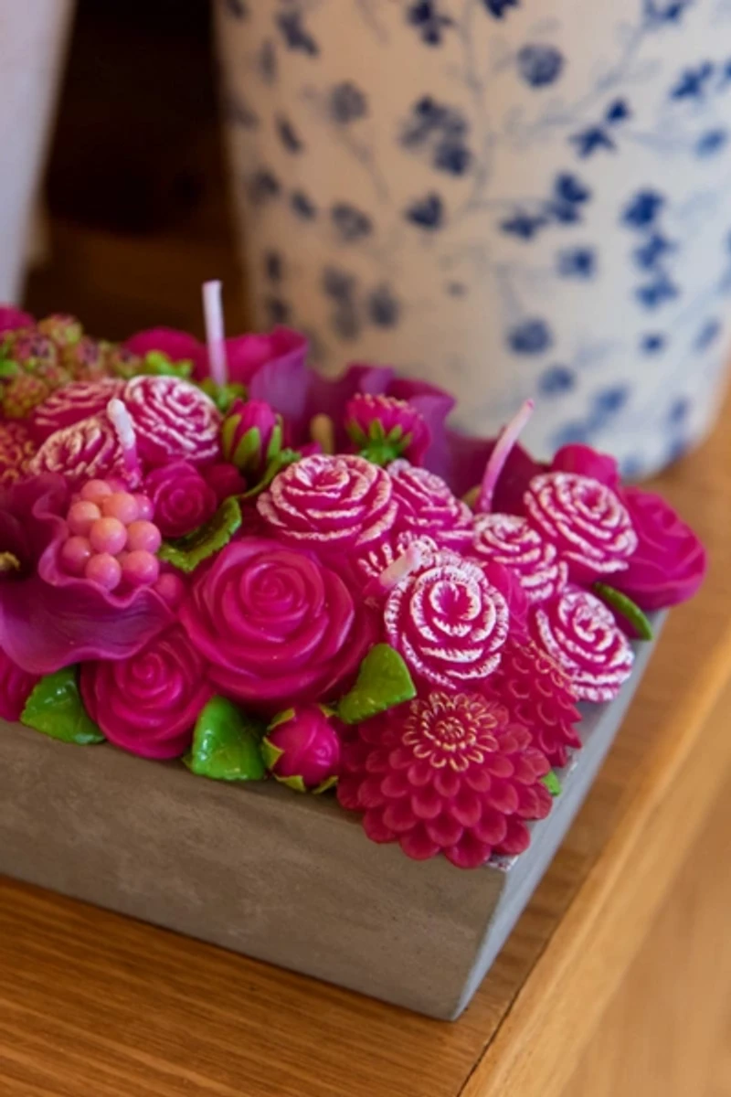 Southlake Gifts Floral Fusion Flower Arrangement Candle