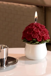 Southlake Gifts Rose Bouquet Candle
