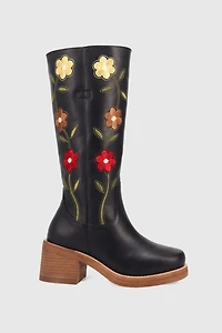Dingo Bloom Embroidered Leather Boot
