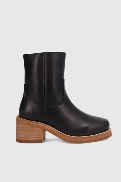 Dingo Roxy Leather Bootie