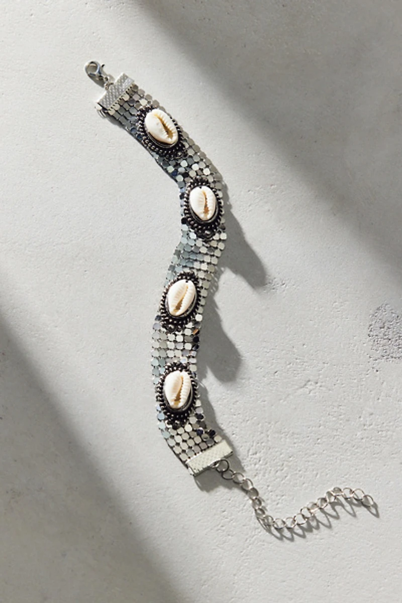 Tidal Trinket Shell Mesh Bracelet