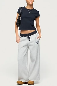 Edikted Petite Contrast Embroidered Sweatpants