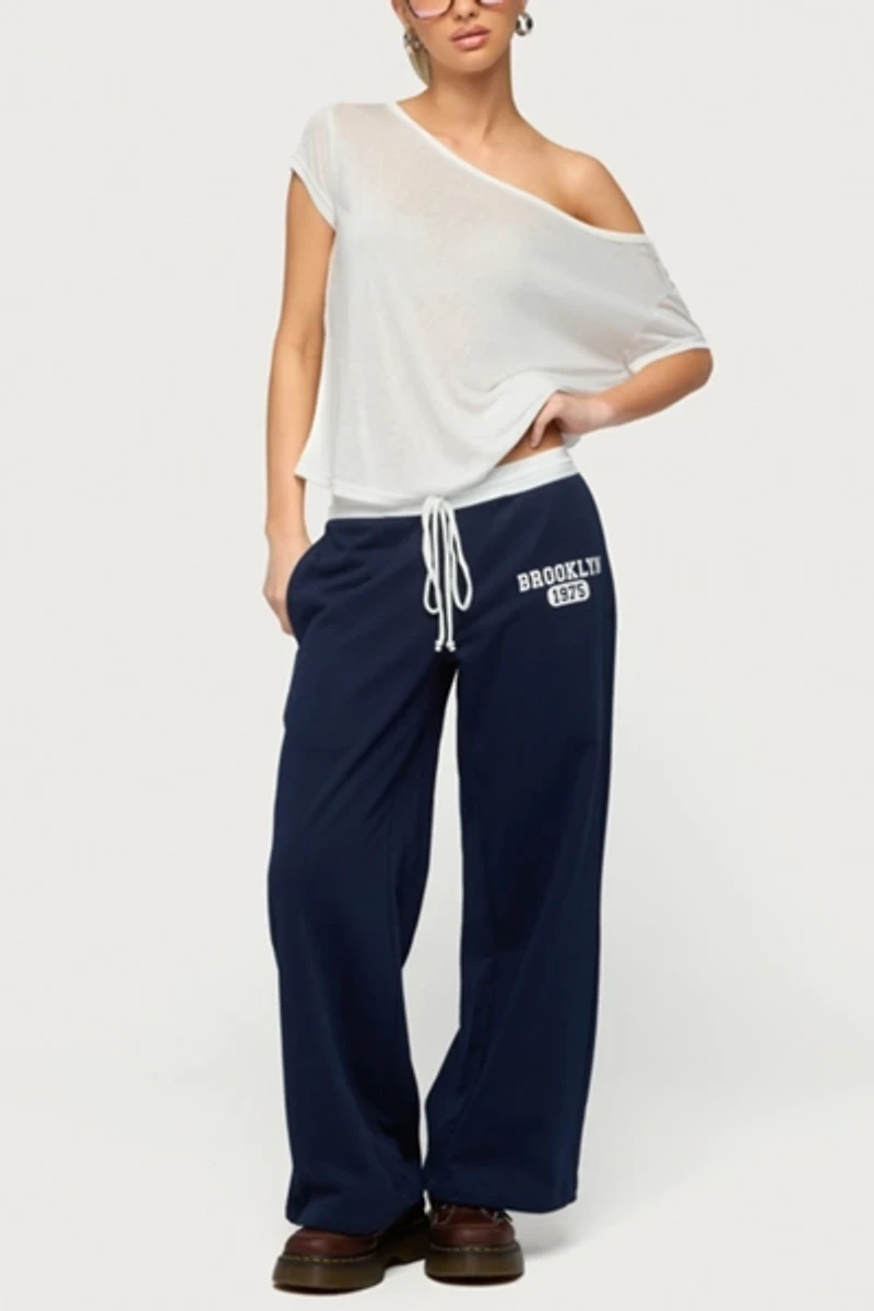 Edikted Petite Brookie Sweatpants